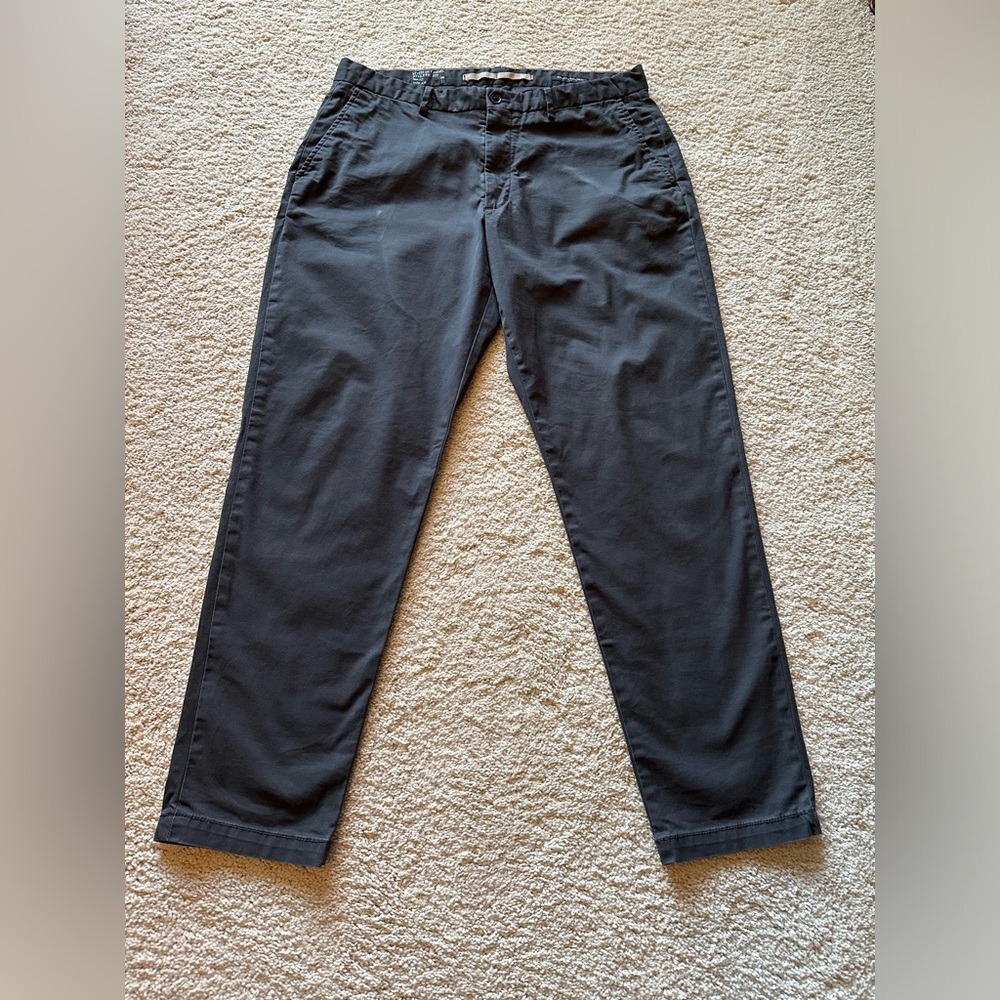 Men’s Banana Republic Lived-In Chino